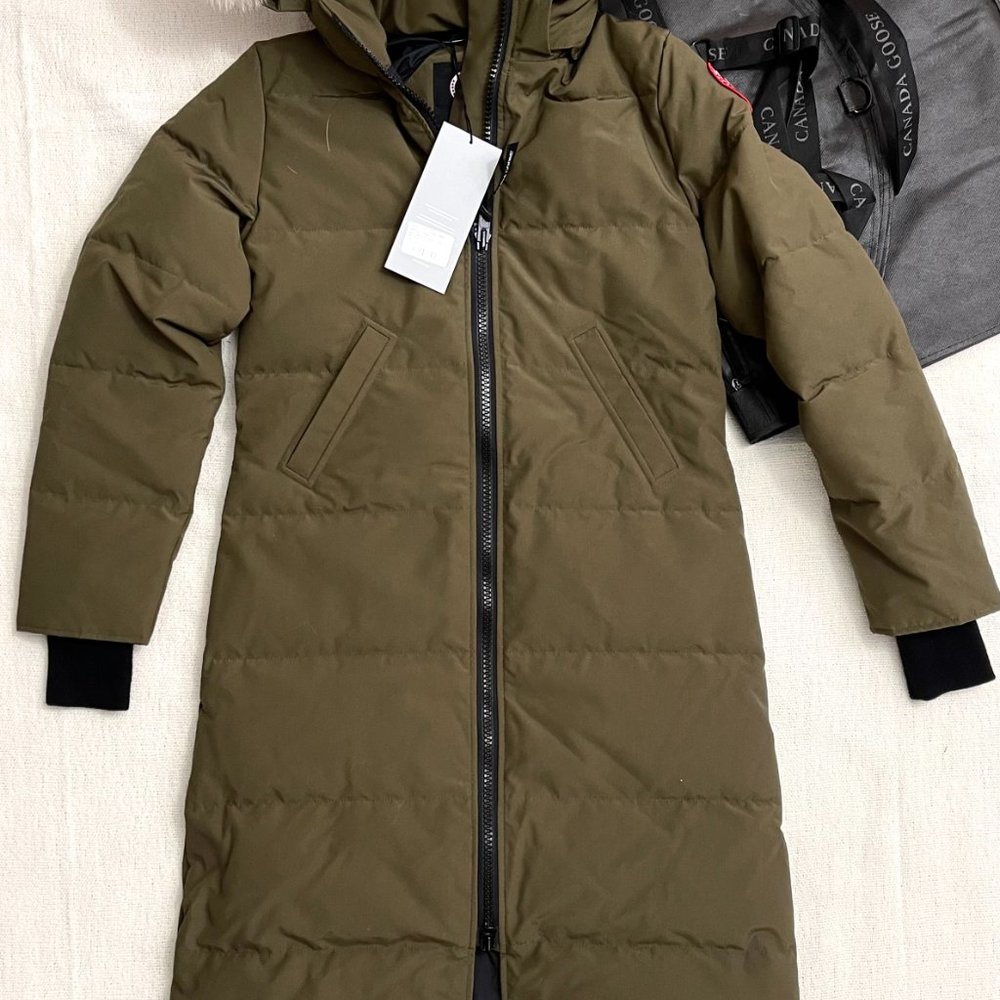 CANADA GOOSE MYSTIQUE PARKA Military Green Size S, #3035L